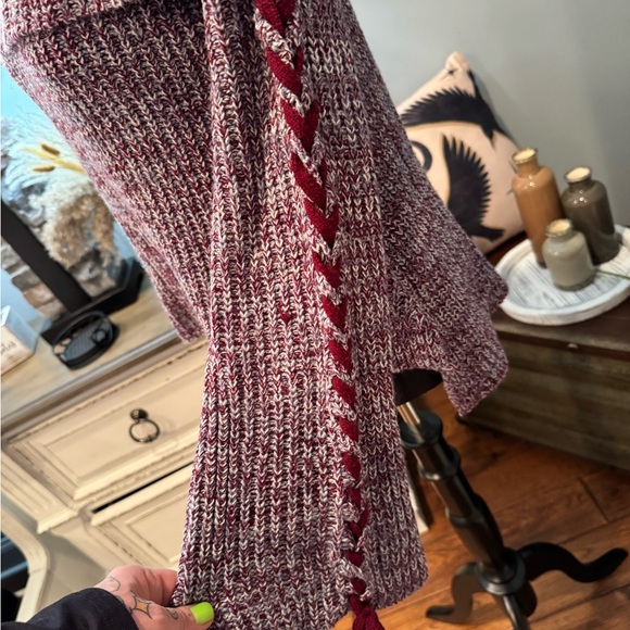 LU ♥ NYC Burgundy Lavender Lace-Up Sleeve Sweater Small | Off Shoulder Cozy Knit - Picture 2 of 12